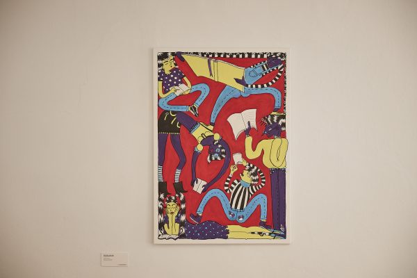 L'illustrazione sulla superficie mostra diverse persone che navigano, studiano, leggono e si rilassano. Il libro è al centro della scena: al giorno d'oggi si legge molto, ma il supporto cambia continuamente, dagli smartphone agli e-book ai tablet. L'illustrazione vuole incoraggiare lo spettatore a riprendere in mano il buon vecchio libro di carta. La lettura aumenta le nostre capacità mentali, ispira e promuove il linguaggio. Ispirare e stimolare le persone fa parte del lavoro (politico ed educativo) di Sophie Lazari.